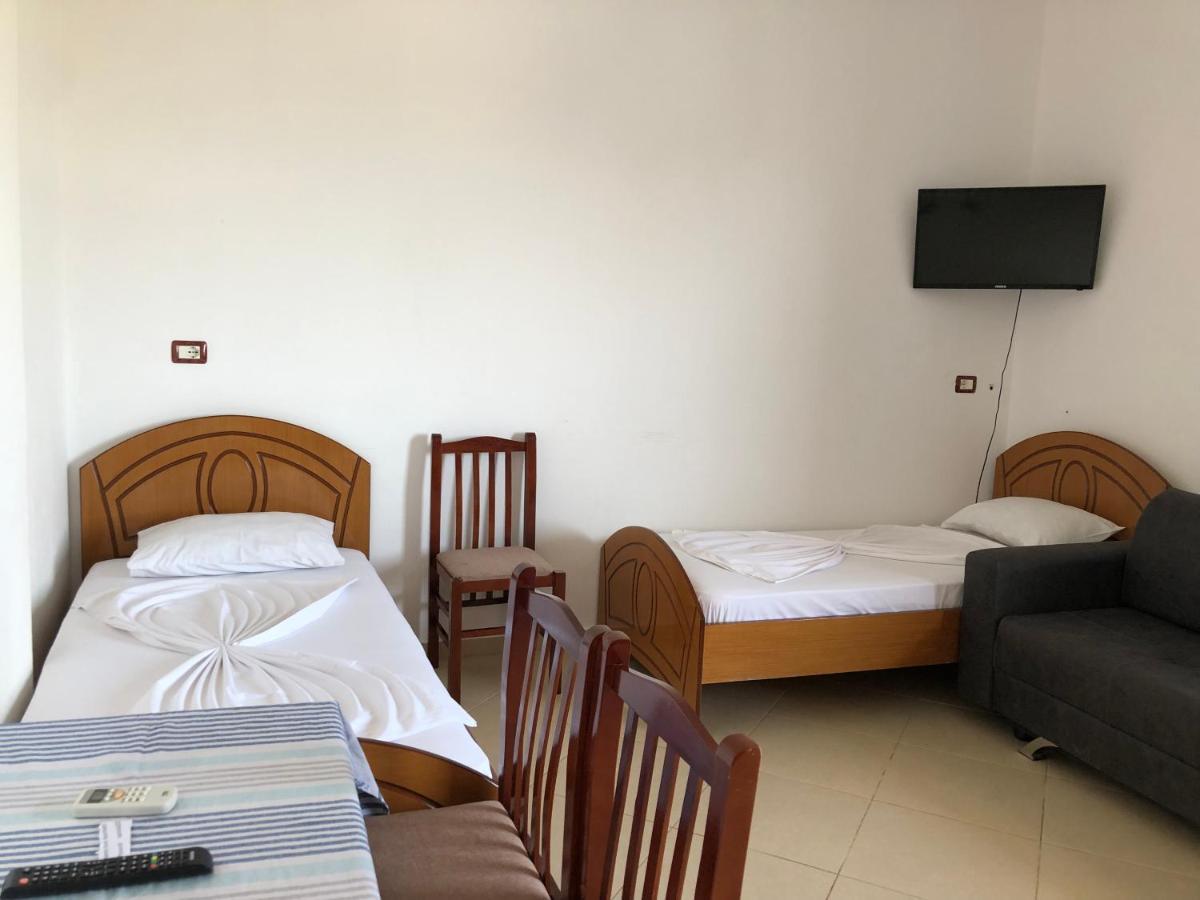Arsen Apartments Sarandë Buitenkant foto